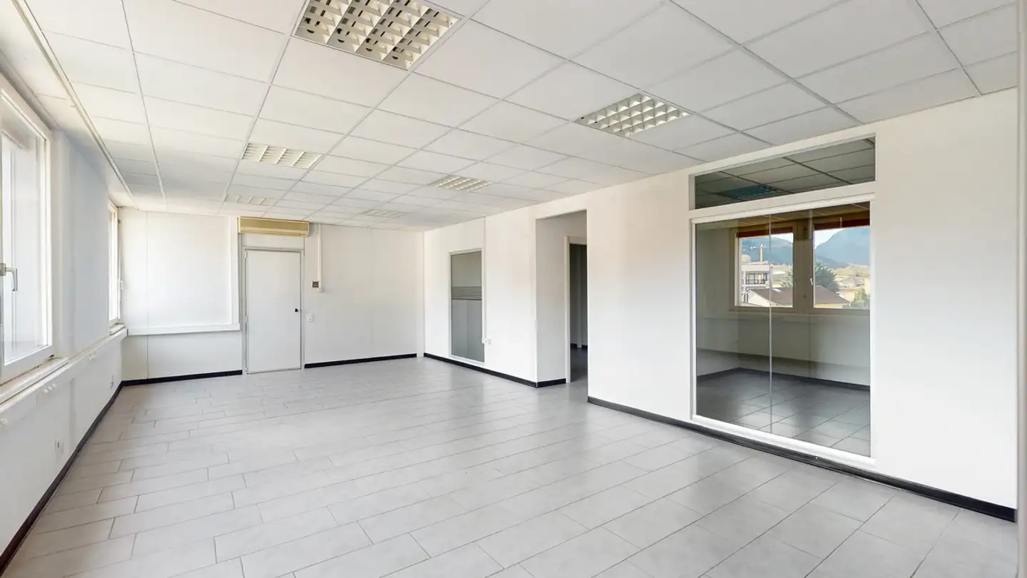 Bürofläche mieten - Via Cantonale, 6805 Mezzovico
