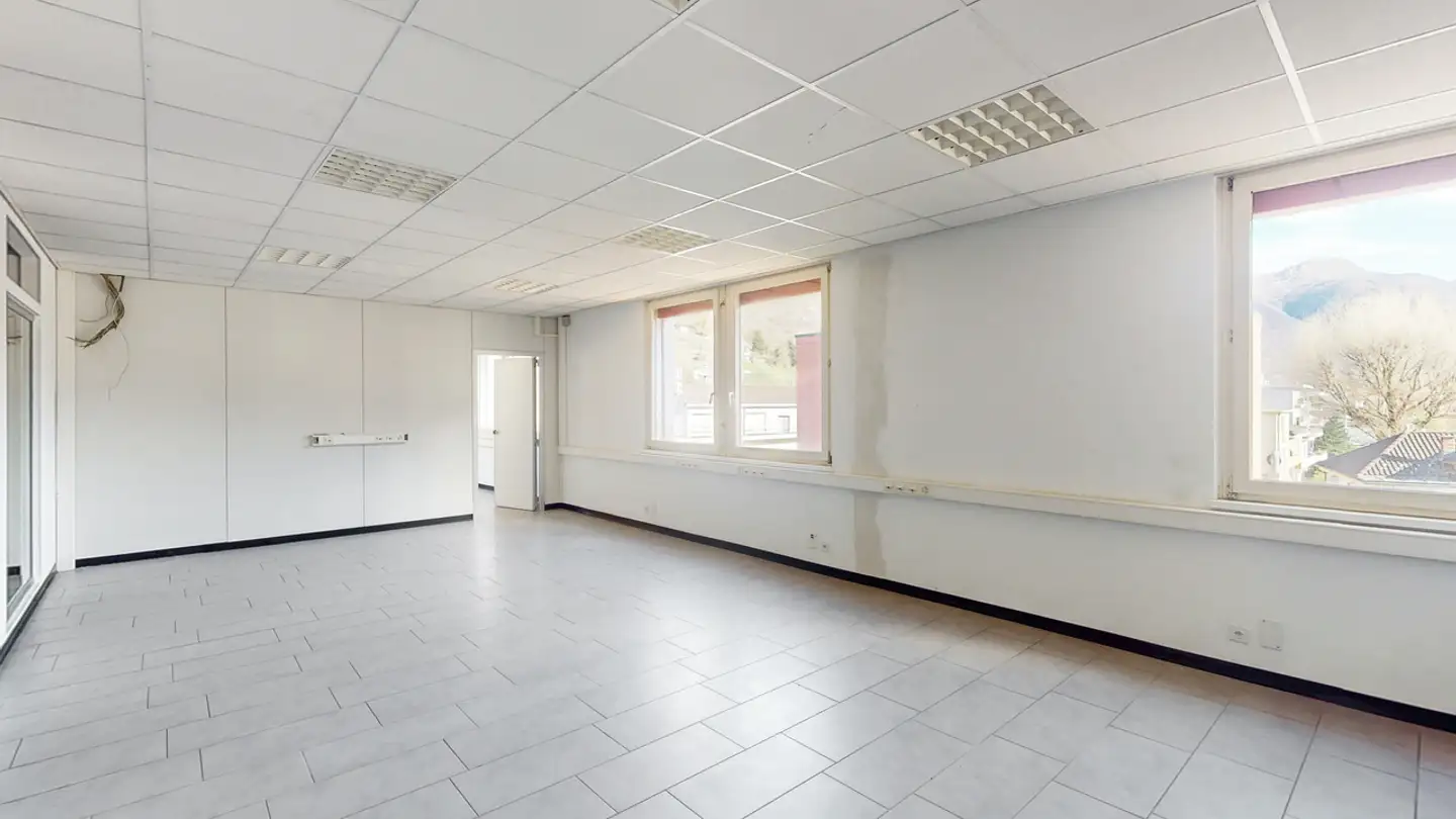 Bürofläche mieten - Via Cantonale, 6805 Mezzovico - Foto 2
