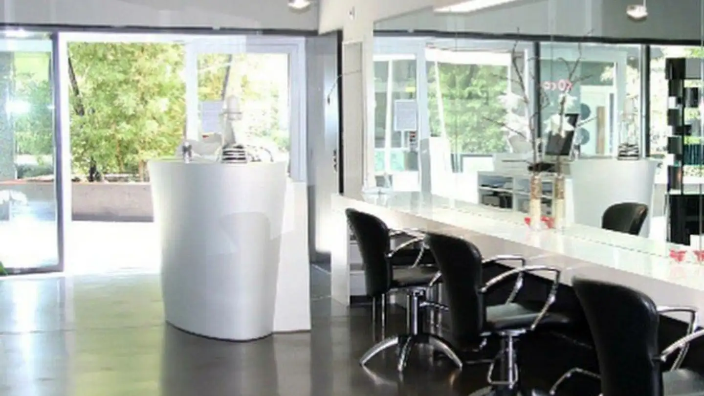 Gewerbe mieten - Flüelastrasse 21, 8047 Zürich - Foto 4