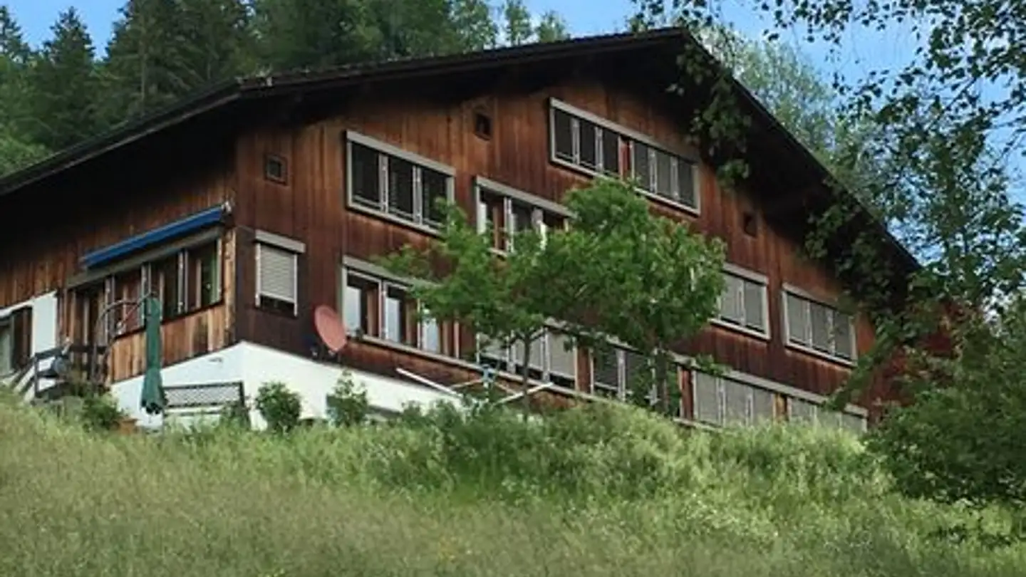 Wohnung mieten - Riedbachli 299e, 3762 Erlenbach im Simmental