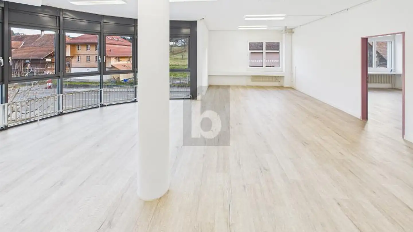 Office space for rent - 3145 Niederscherli
