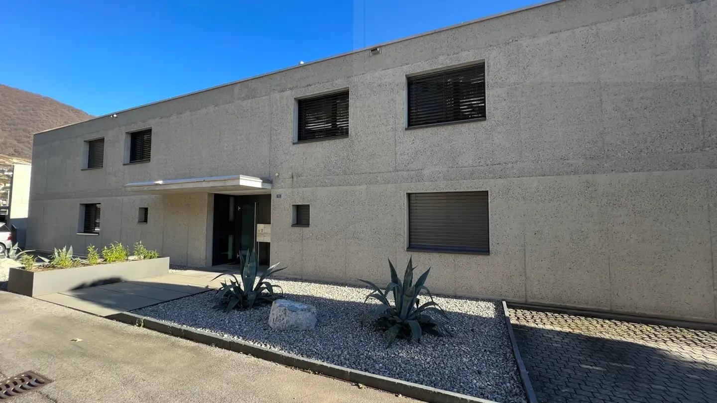 Apartment for rent - Via Can. Riccardo Induni 10, 6833 Vacallo - Photo 2