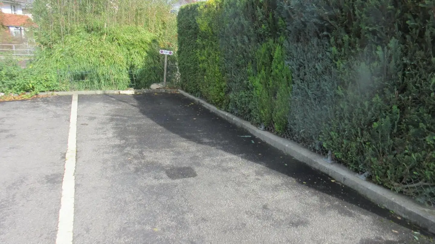 Parcheggio esterno in affitto - Kohlplatzstrasse 5, 4932 Lotzwil