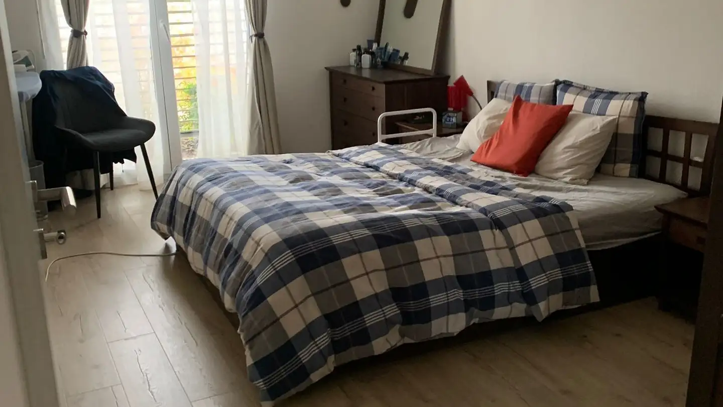 Chambre à louer - 1272 Genolier