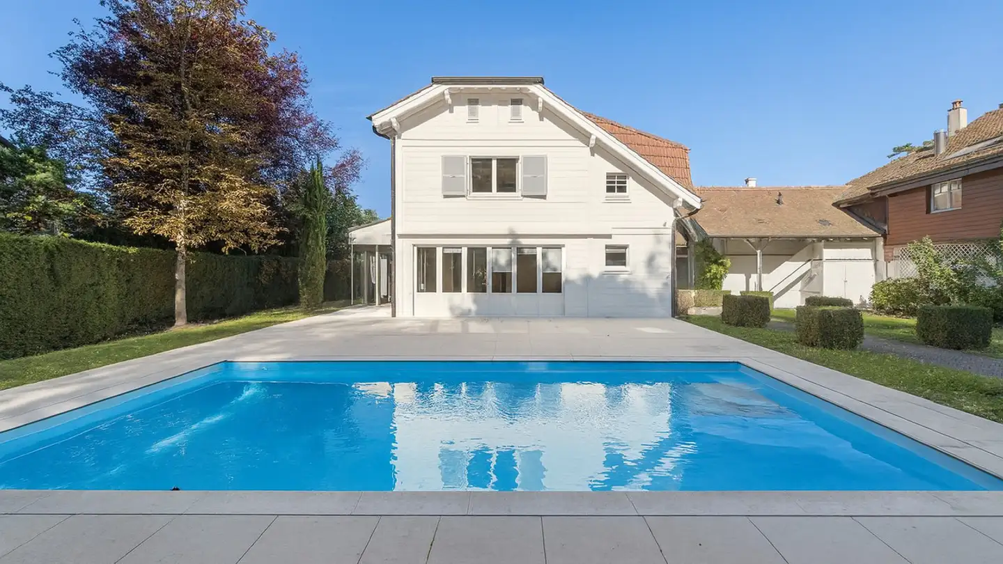 Single house for sale - 1293 Bellevue