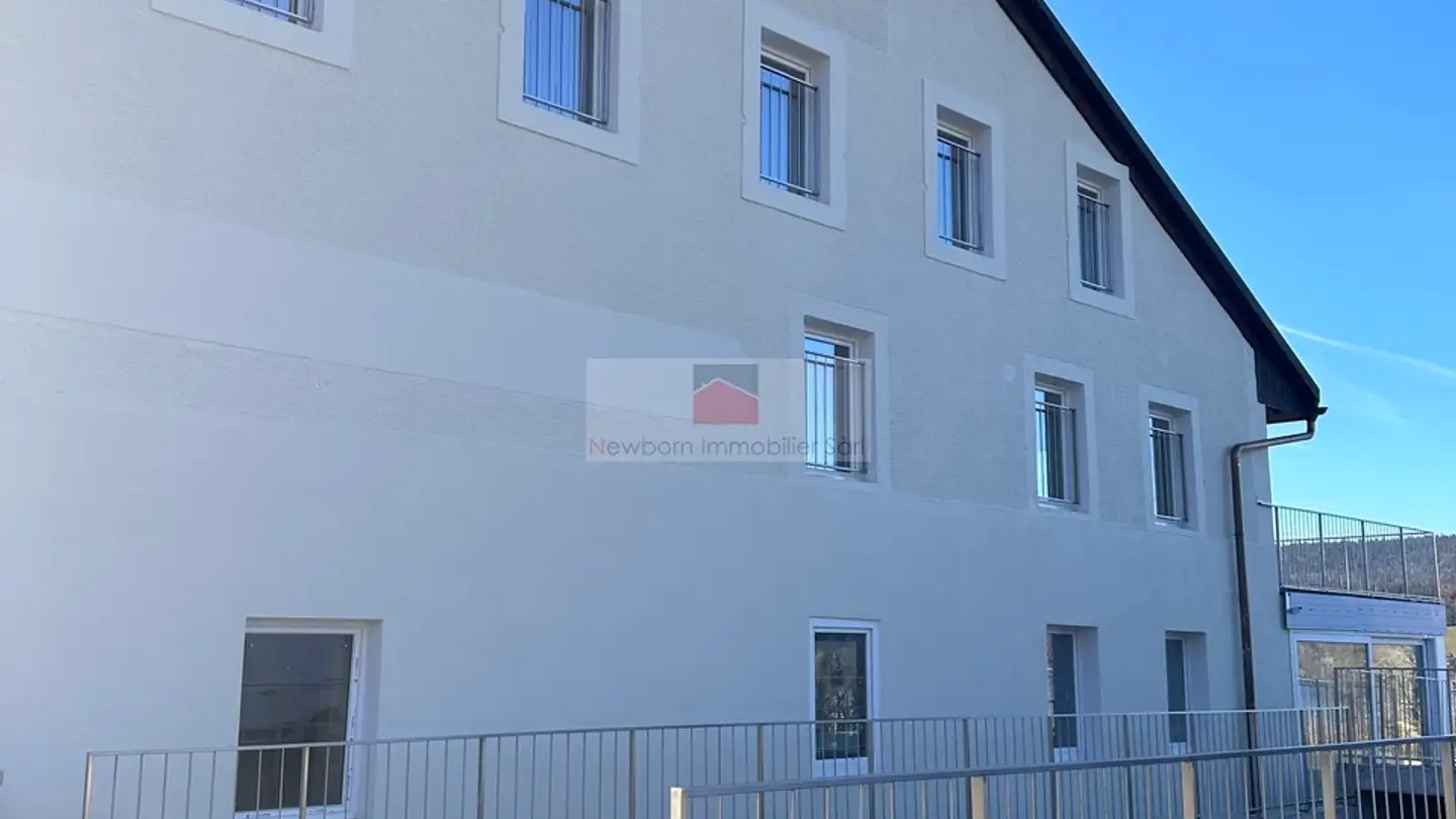 Commercial for rent - 1346 Les Bioux - Photo 3