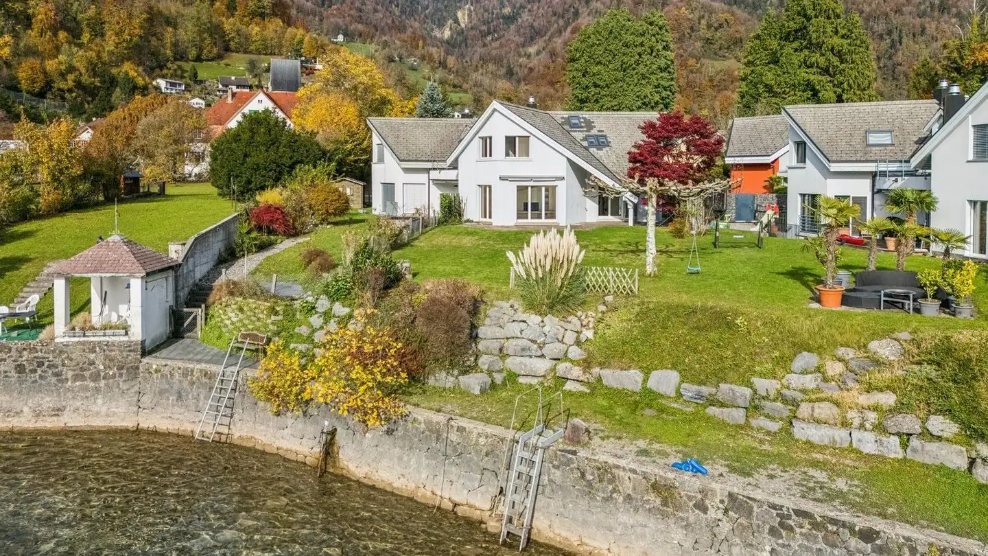 Semi-detached house for rent - Haus Am See 14, 8872 Weesen