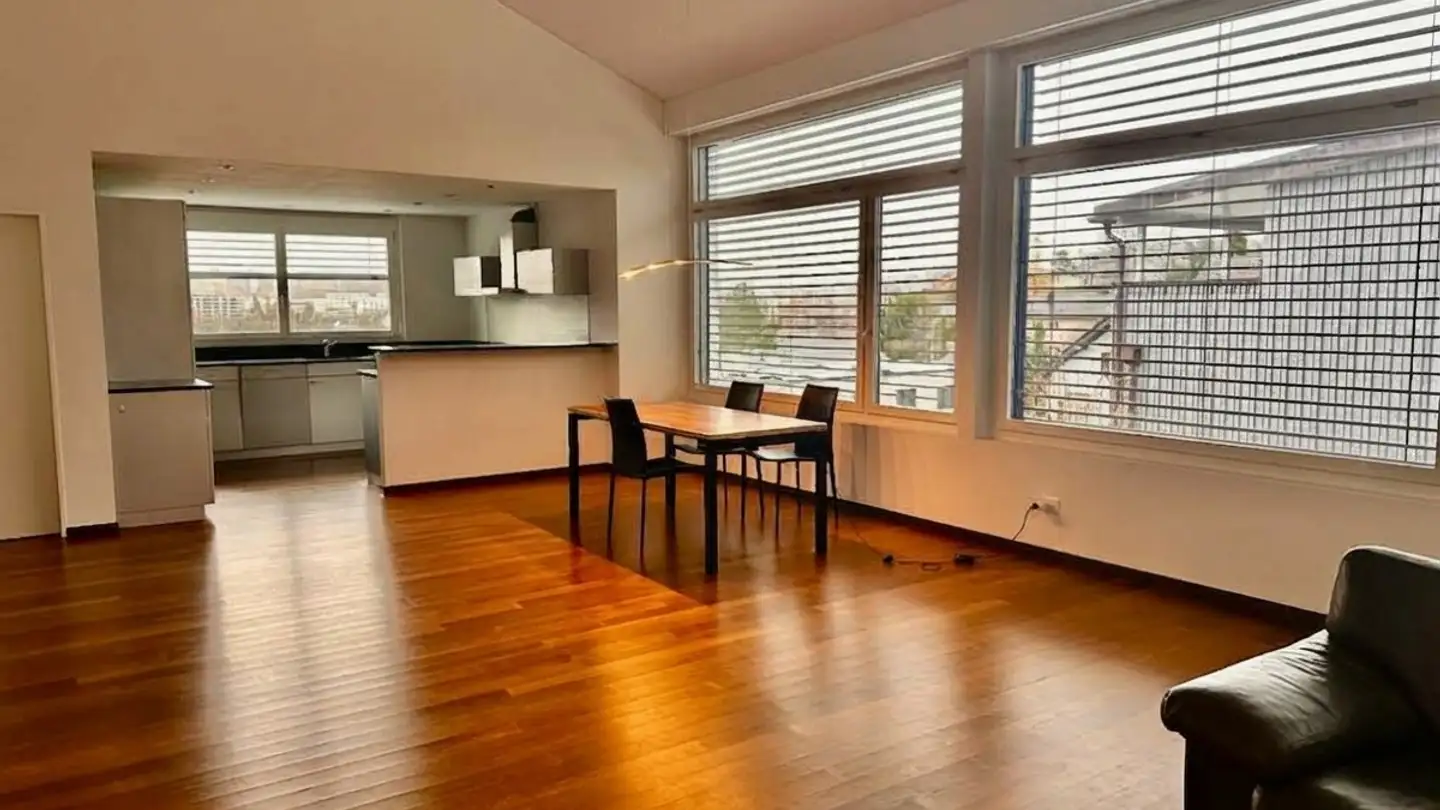 Appartement à louer - Gstalderstrasse 3, 8134 Adliswil