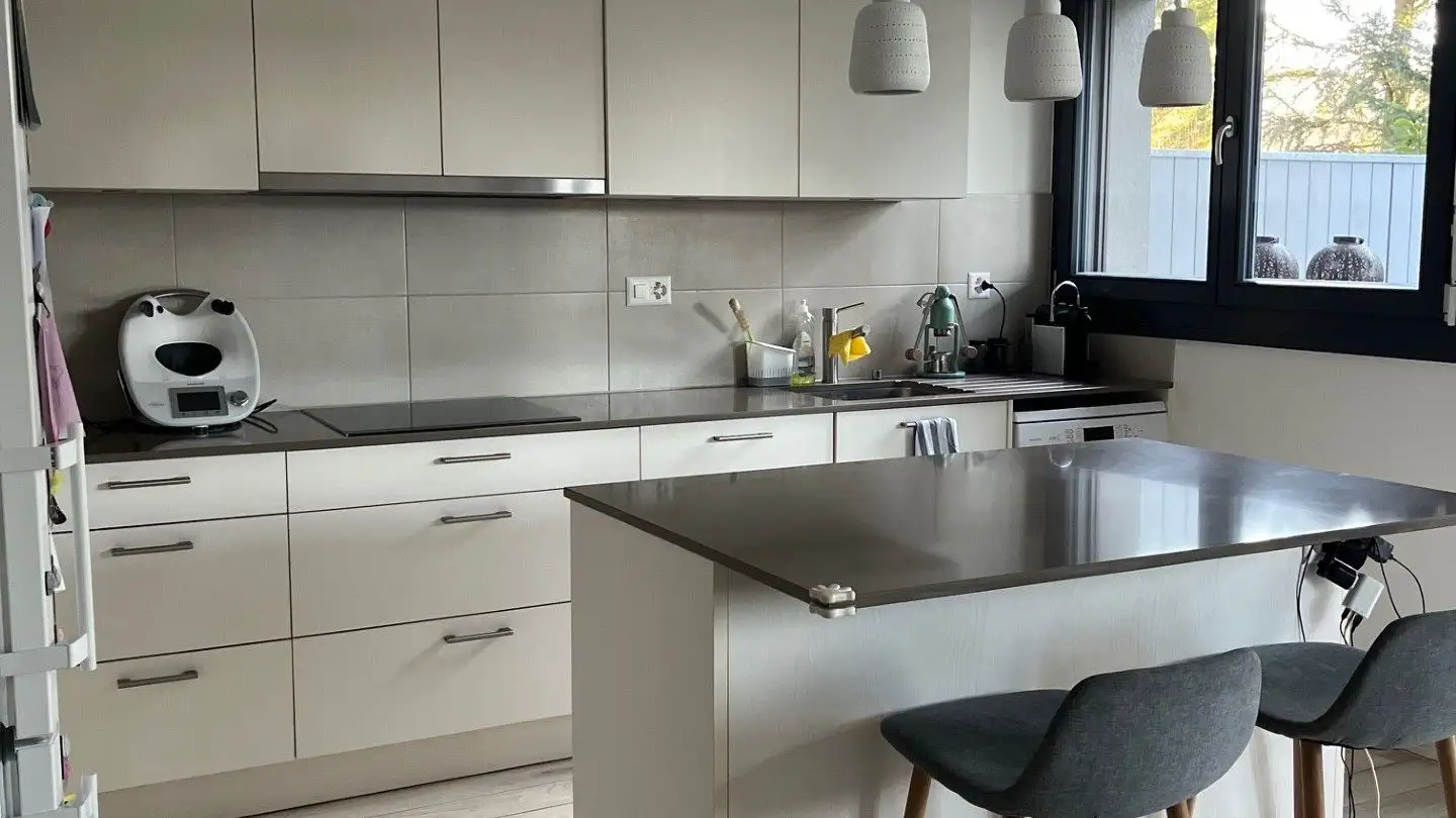 Stepped apartment for rent - 1286 Soral - Photo 2