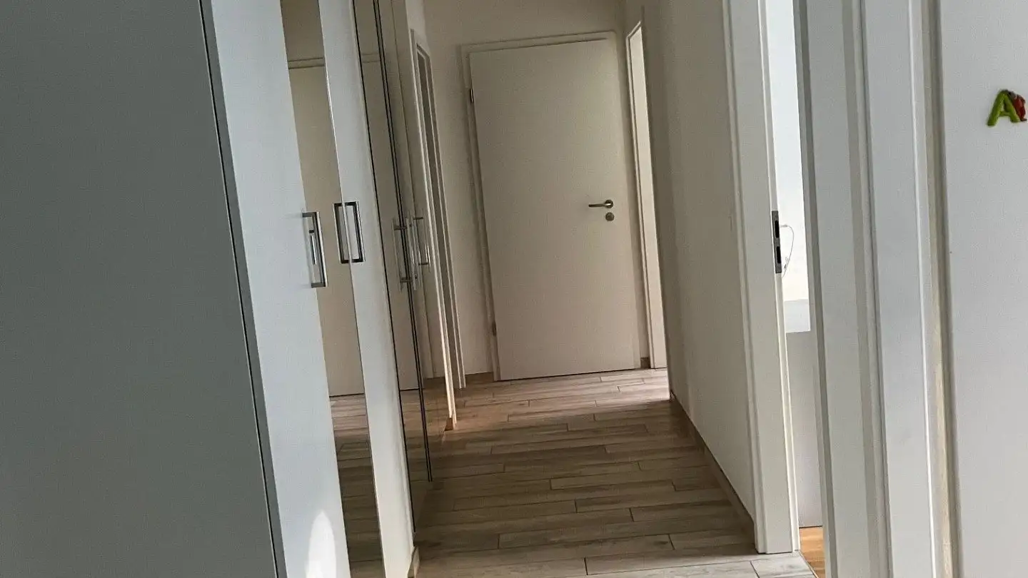 Stepped apartment for rent - 1286 Soral - Photo 3