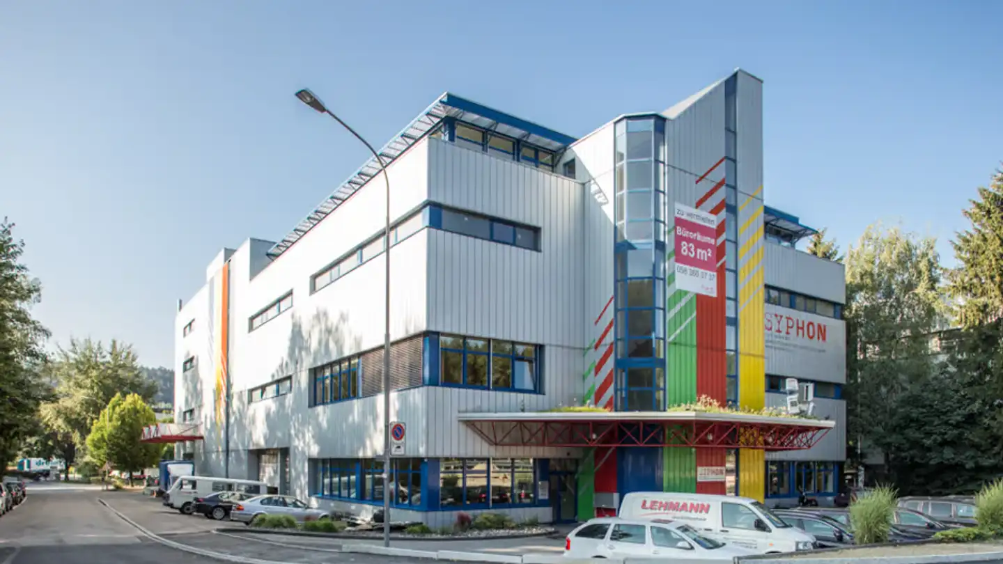 Commercial à louer - Römerstrasse 7, 2555 Brügg BE