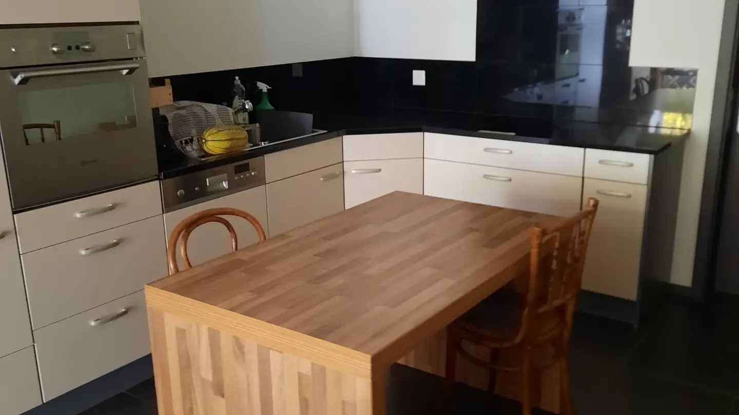 Wohnung mieten - Rue Du Château 14, 2088 Cressier NE