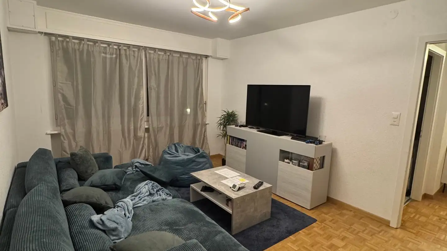 Single room for rent - Avenue De La Gare 10, 1920 Martigny