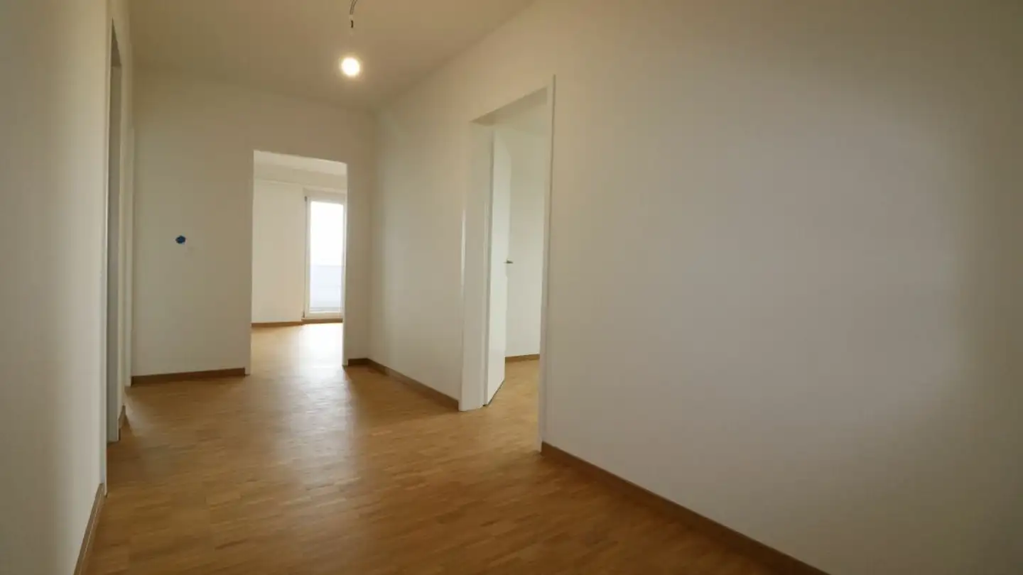 Apartment for rent - Ulmenstrasse 11, 4123 Allschwil - Photo 2