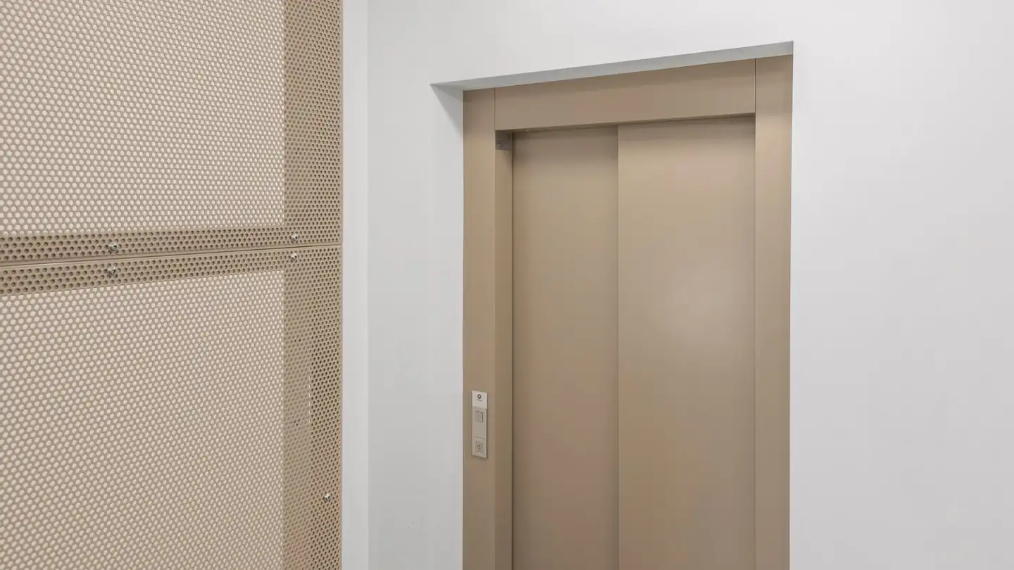 Spazio ufficio in vendita - Piazza Indipendenza 5, 6500 Bellinzona - Photo 4