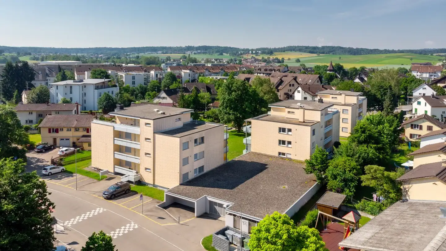 Parkplatz im Freien mieten - Langackerweg 24, 8155 Niederhasli