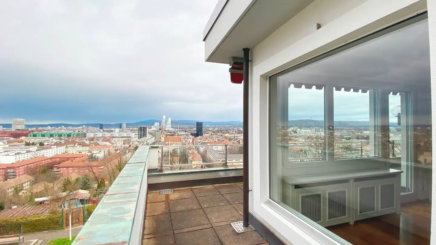 Attique à louer - Thiersteinerrain 90, 4059 Basel