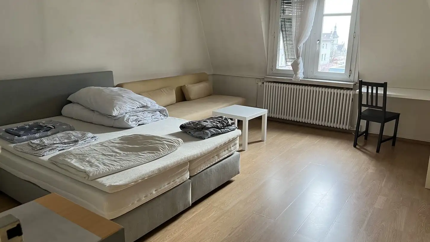 Single room for rent - Untere Bahnhofstrasse 22, 8640 Rapperswil SG - Photo 2