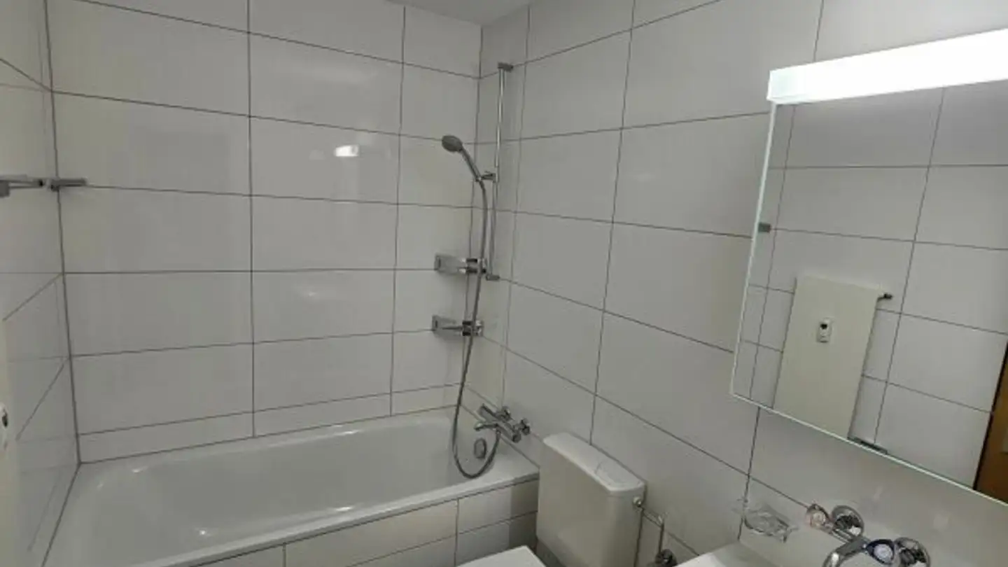 Wohnung mieten - Parkstrasse 33, 4102 Binningen - Foto 2
