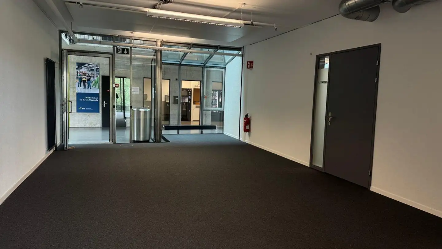 Spazio ufficio in affitto - Industriestrasse 1, 3052 Zollikofen - Foto 3