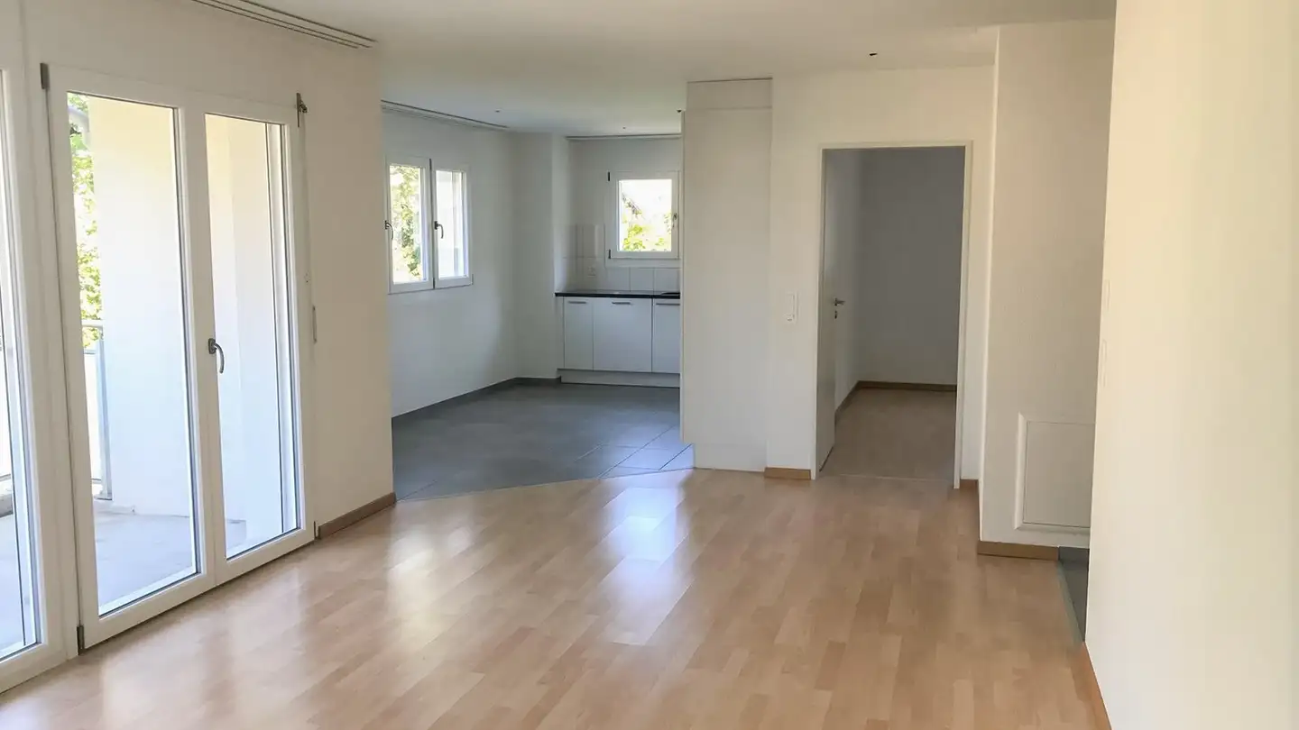 Apartment for rent - Pfäffikerstrasse 36, 8335 Hittnau - Photo 4