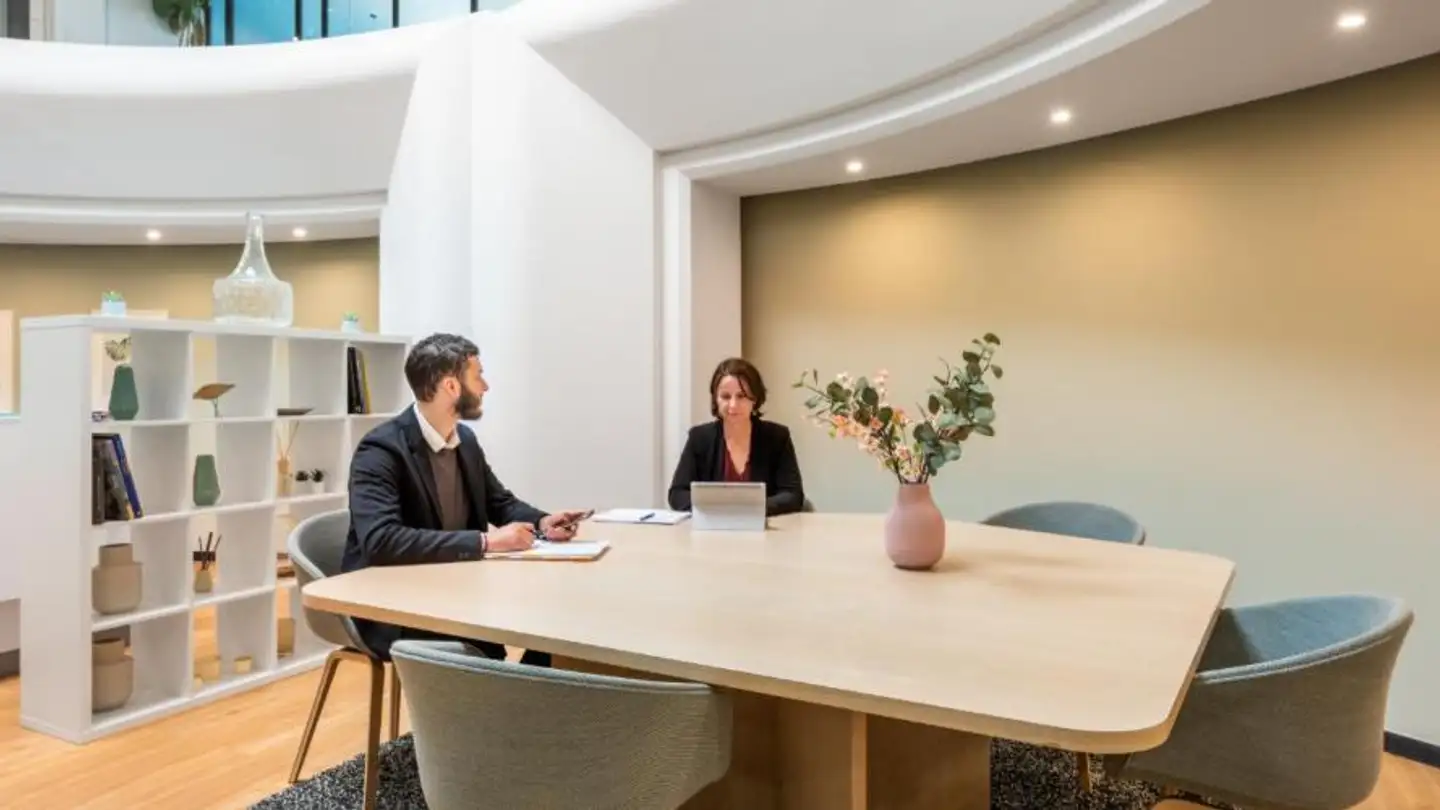 Office space for rent - 1208 Genève - Photo 4