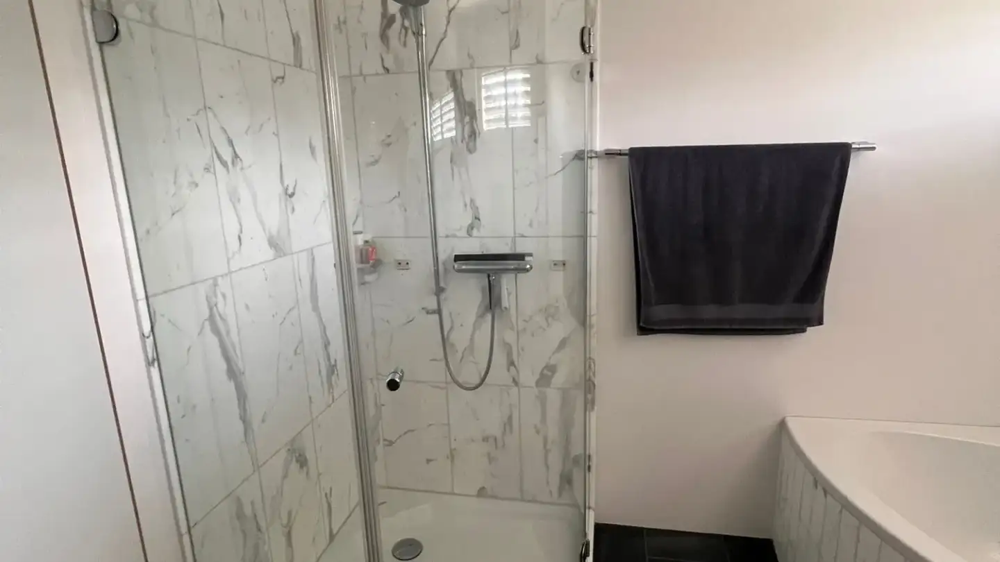 Single room for rent - Lauenenweg 5, 3600 Thun - Photo 2