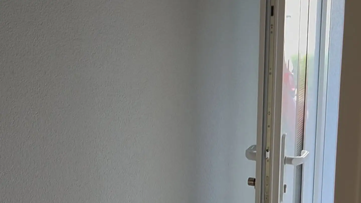 Apartment for rent - 1566 St-Aubin FR - Photo 3