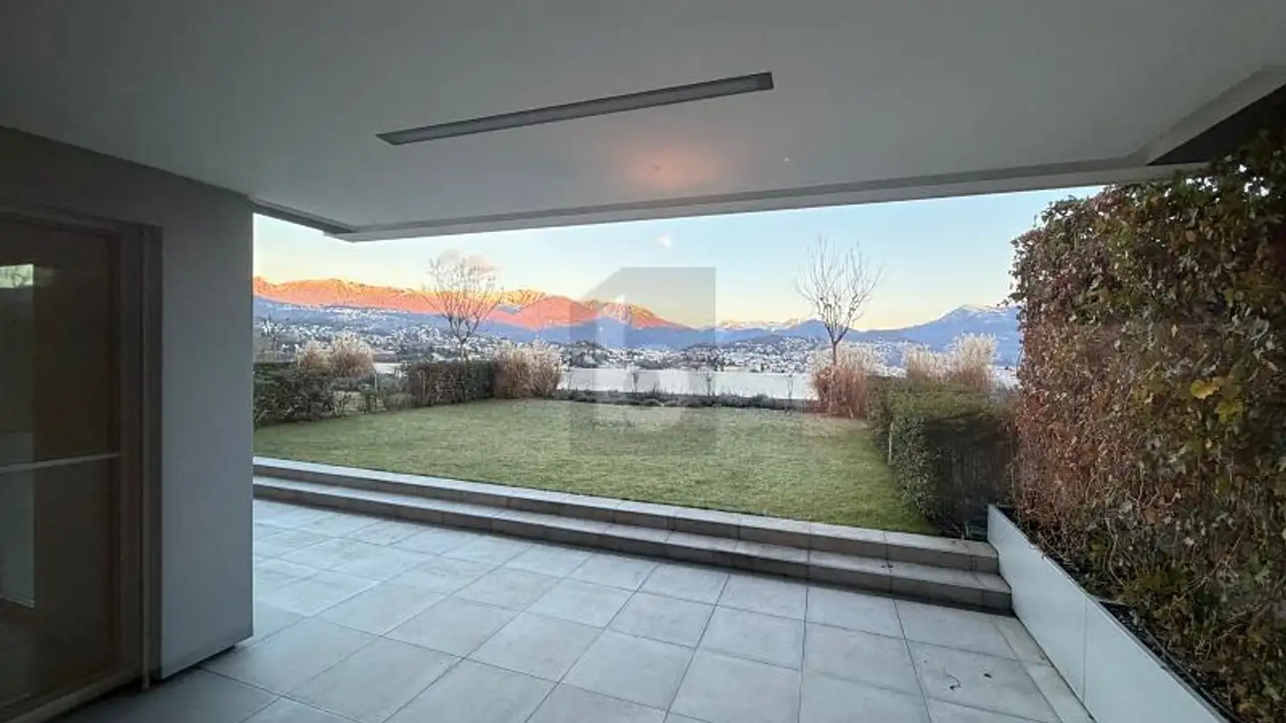 Apartment for rent - 6900 Paradiso