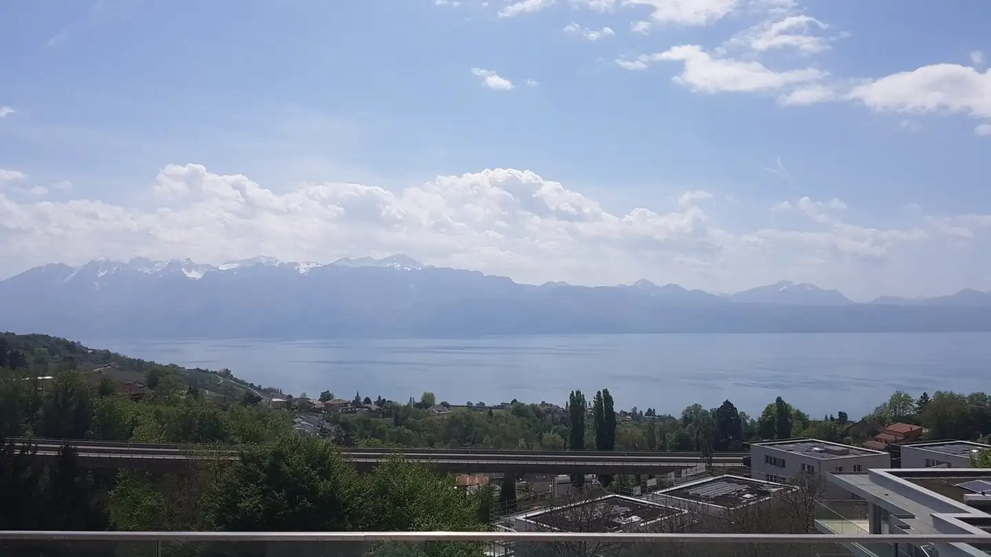 Appartement à louer - 1903 Collonges - Photo 2