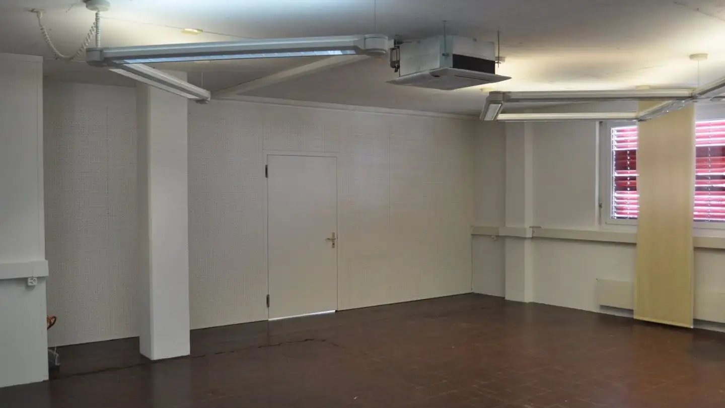 Commerciale in affitto - Haslenstrasse 22, 8862 Schübelbach - Foto 3