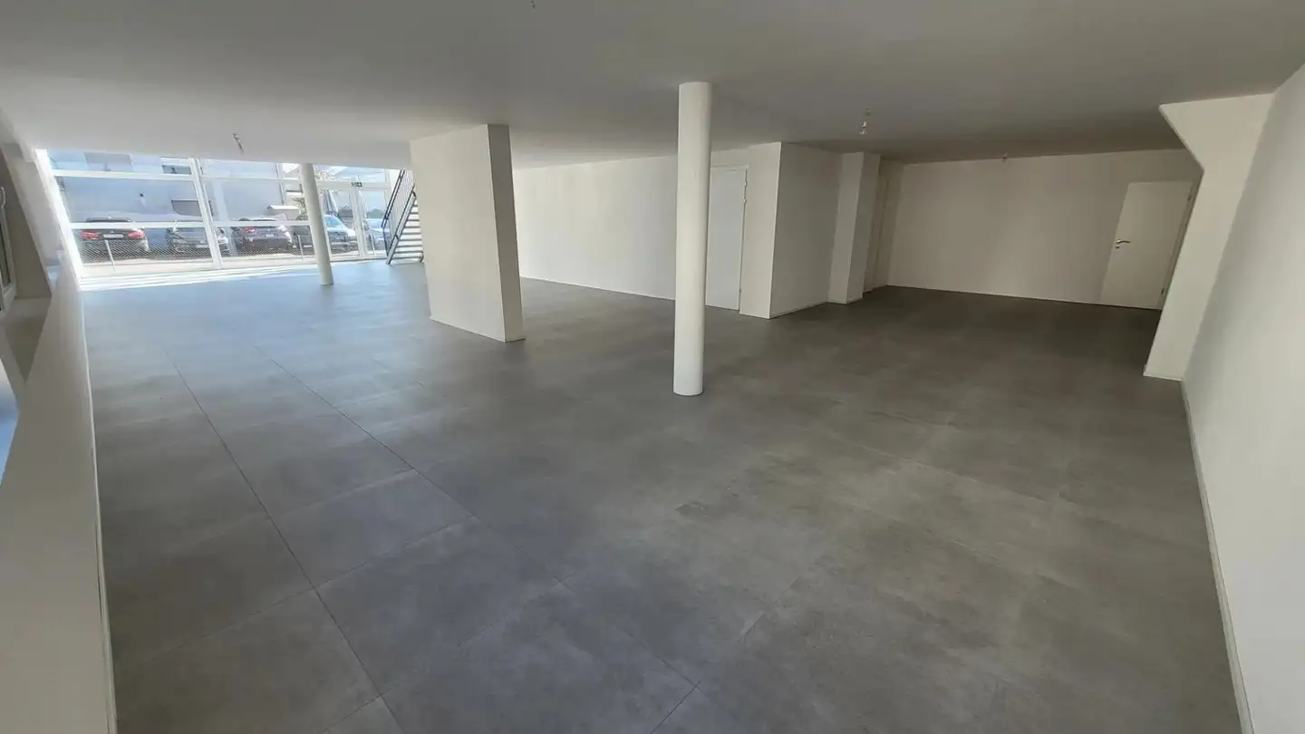 Shop for rent - Chemin De Plein-Air 1, 1180 Rolle - Photo 4