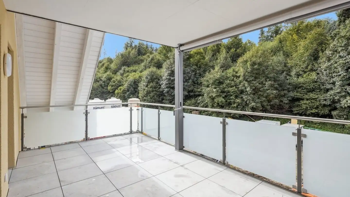 Appartement à louer - Eichholzstrasse 6, 8493 Saland