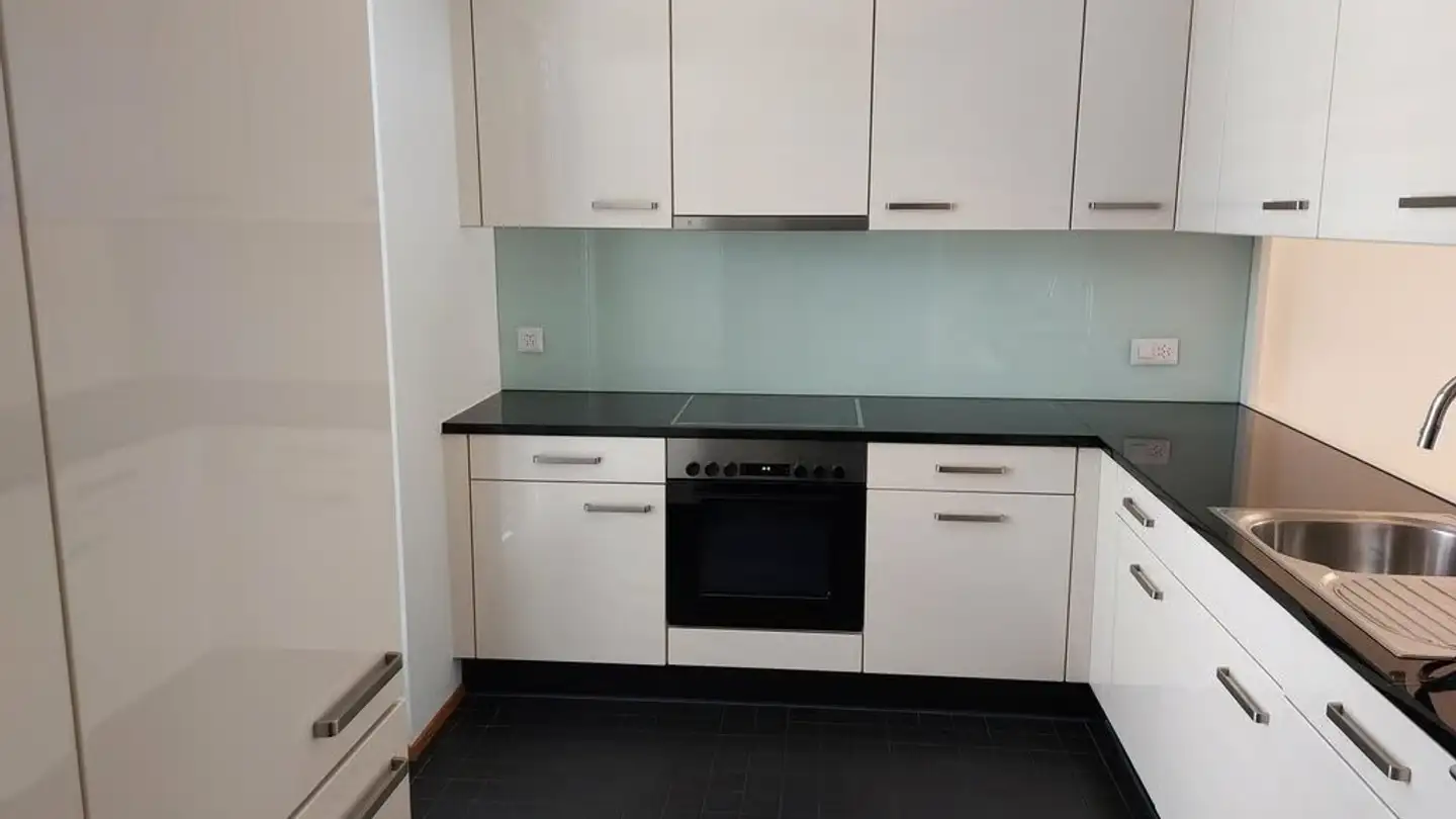 Apartment for rent - Muttenzerstrasse 71, 4133 Pratteln - Photo 2