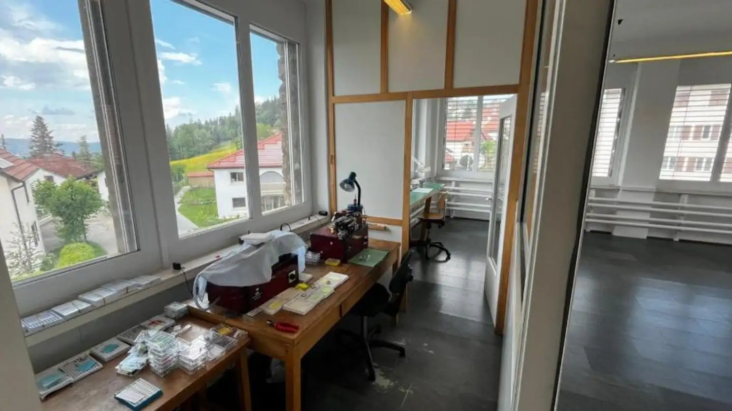 Gewerbe mieten - Rue du Doubs 6, 2340 Le Noirmont - Foto 4