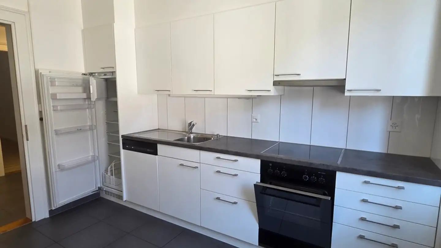 Wohnung mieten - Avenue De La Gare 12, 2740 Moutier - Foto 2