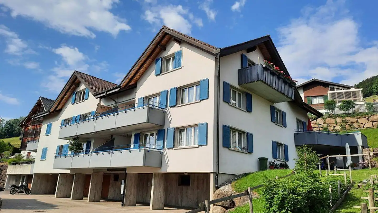 Parcheggio coperto in affitto - Speerstrasse 2, 8738 Uetliburg SG