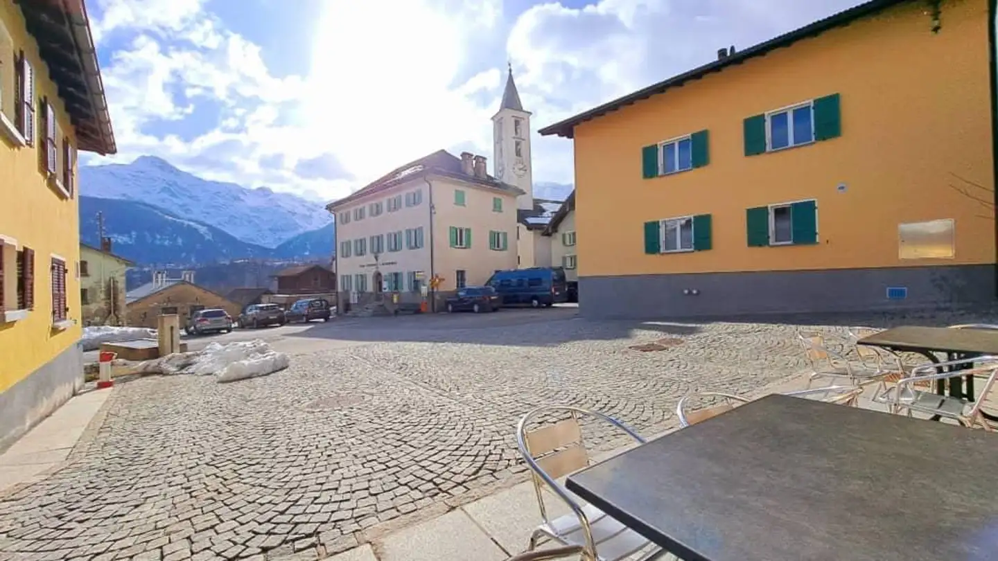 Single house for sale - Piazza Münicipi 11, 6763 Osco