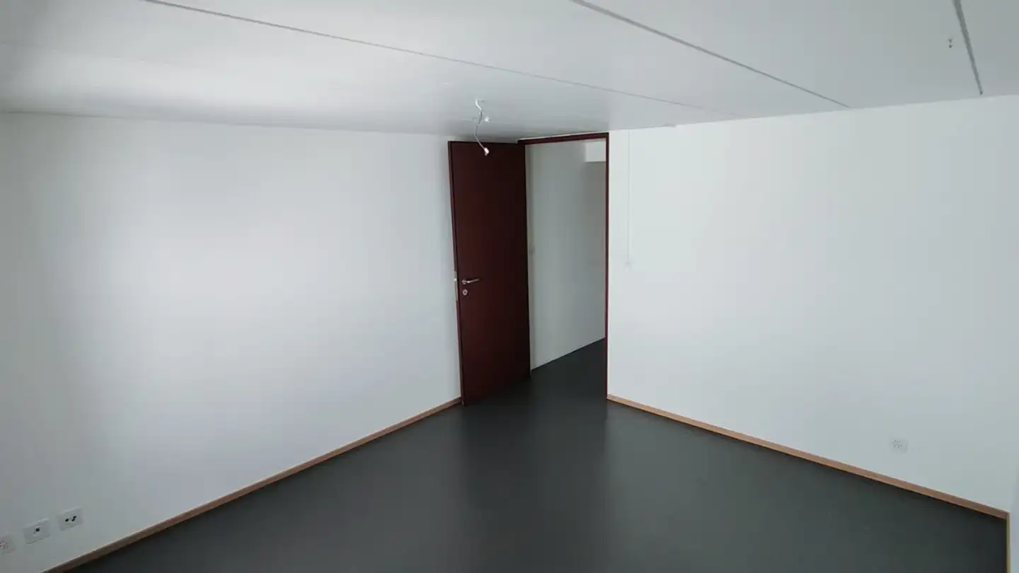 Appartement à louer - 8618 Oetwil am See - Photo 3