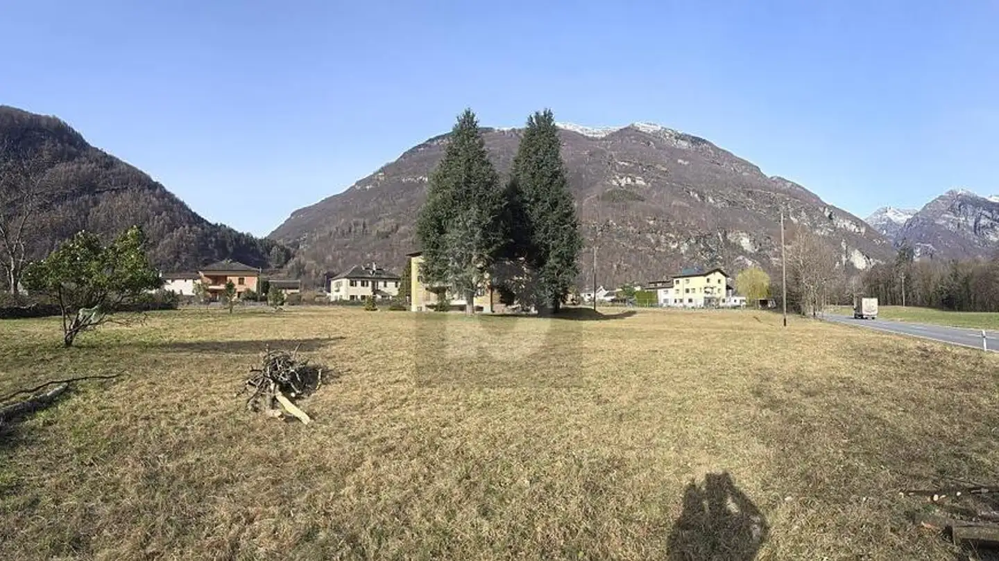 Terrain constructible à vendre - 6675 Cevio