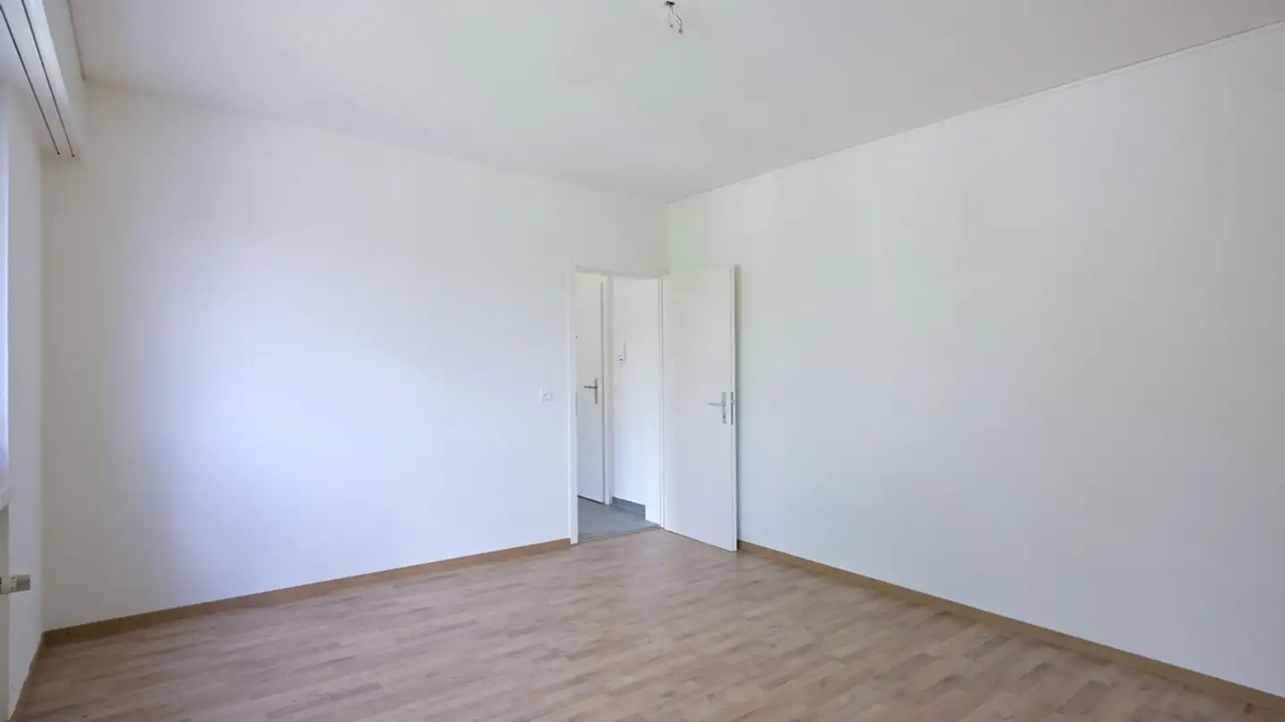 Apartment for rent - Hegenheimerstrasse 220, 4055 Basel - Photo 2