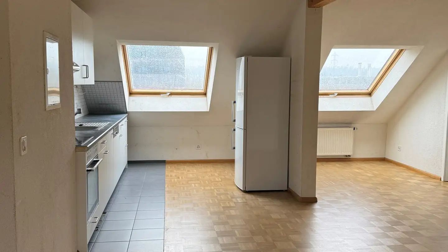 Attic flat for rent - Schützenmattstrasse 12, 4142 Münchenstein - Photo 2