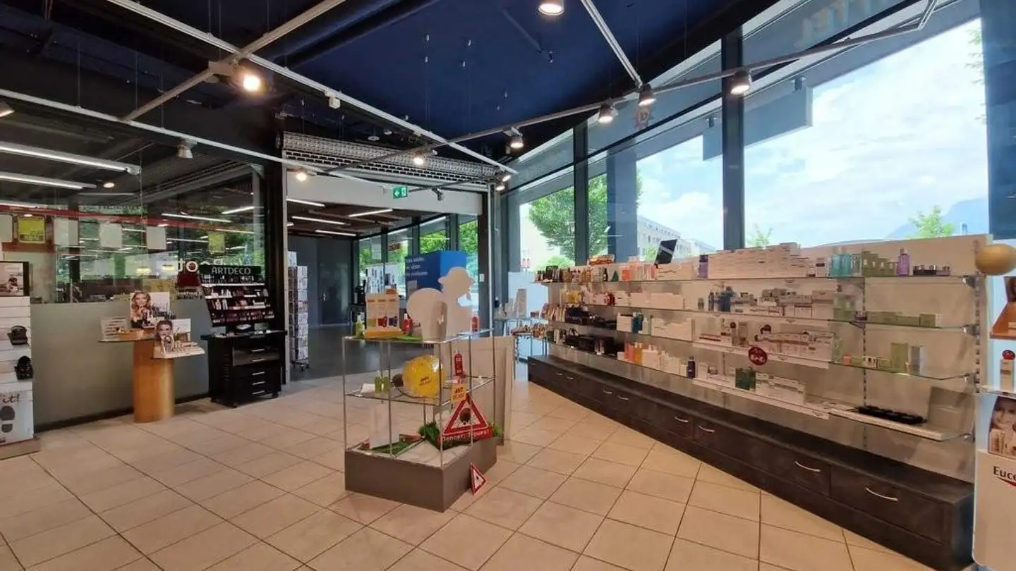 Spazio ufficio in affitto - Via La Val 1, 7013 Domat/Ems - Photo 3