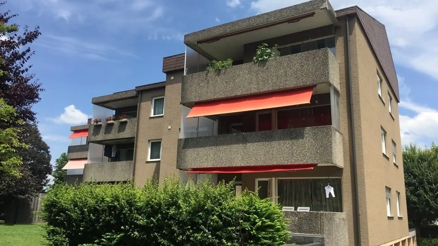 Outdoor parking space for rent - Laupenackerstrasse 8, 3302 Moosseedorf