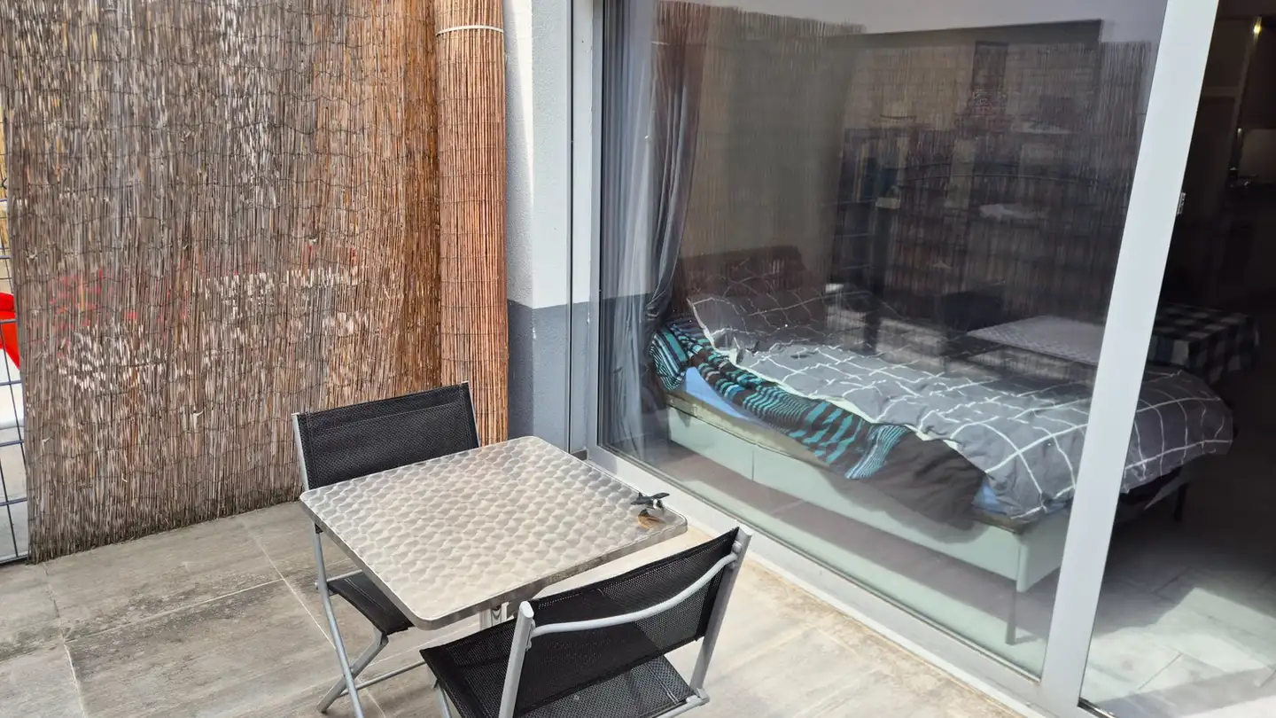 Appartement à louer - Rue De L'écluse 38, 2000 Neuchâtel - Photo 2