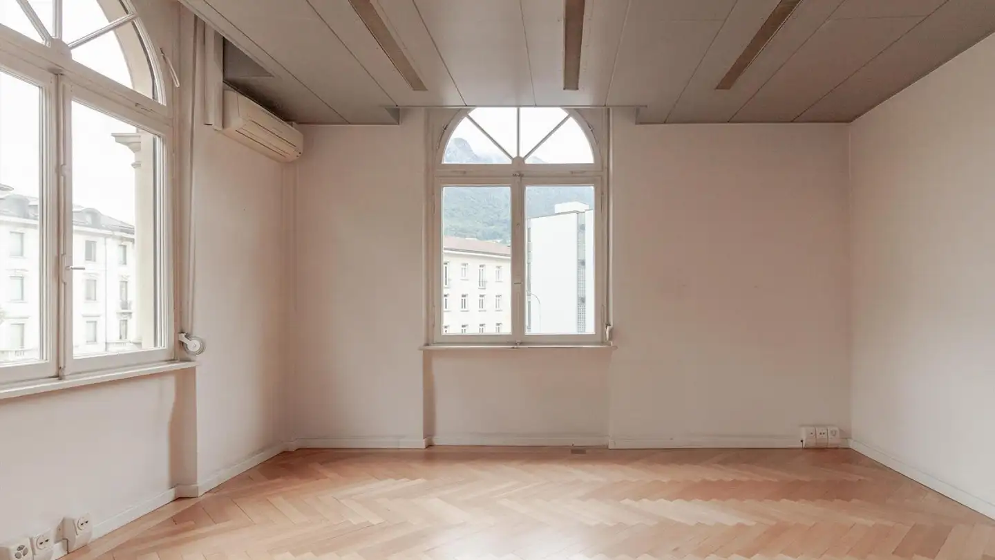 Office space for rent - 6900 Lugano