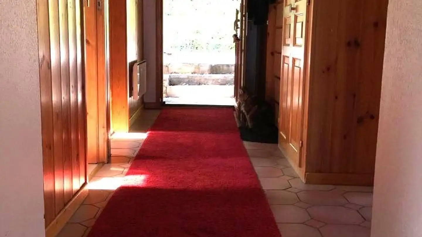 Apartment for rent - Route Du Sommet Des Vignes, 1928 Ravoire - Photo 3