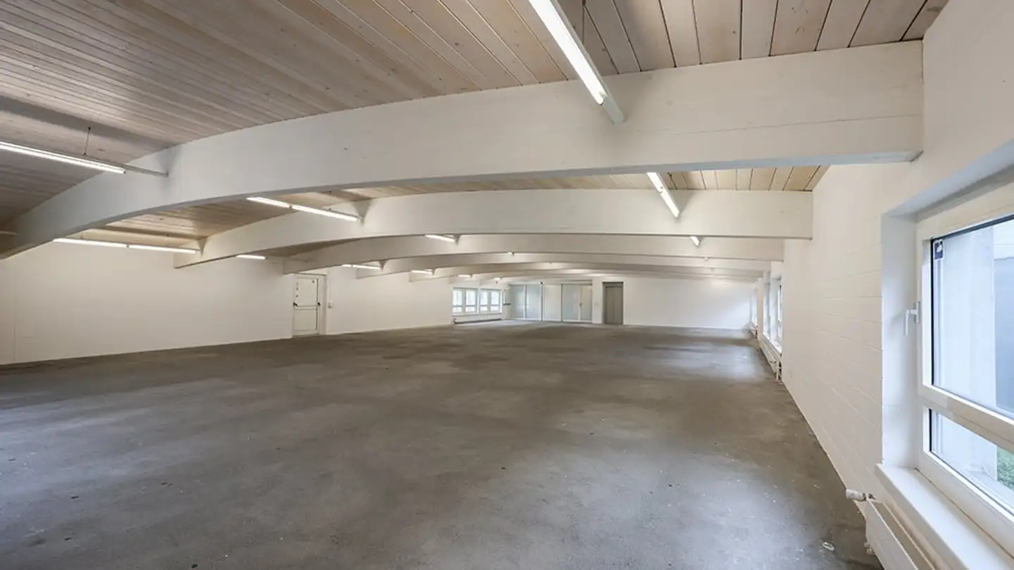Commerciale in affitto - Luzernerstrasse 10, 5630 Muri AG