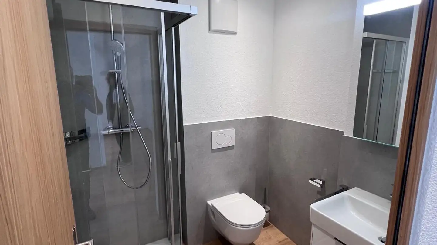 Wohnung mieten - Bahnhofstrasse 2, 3942 Raron - Foto 2