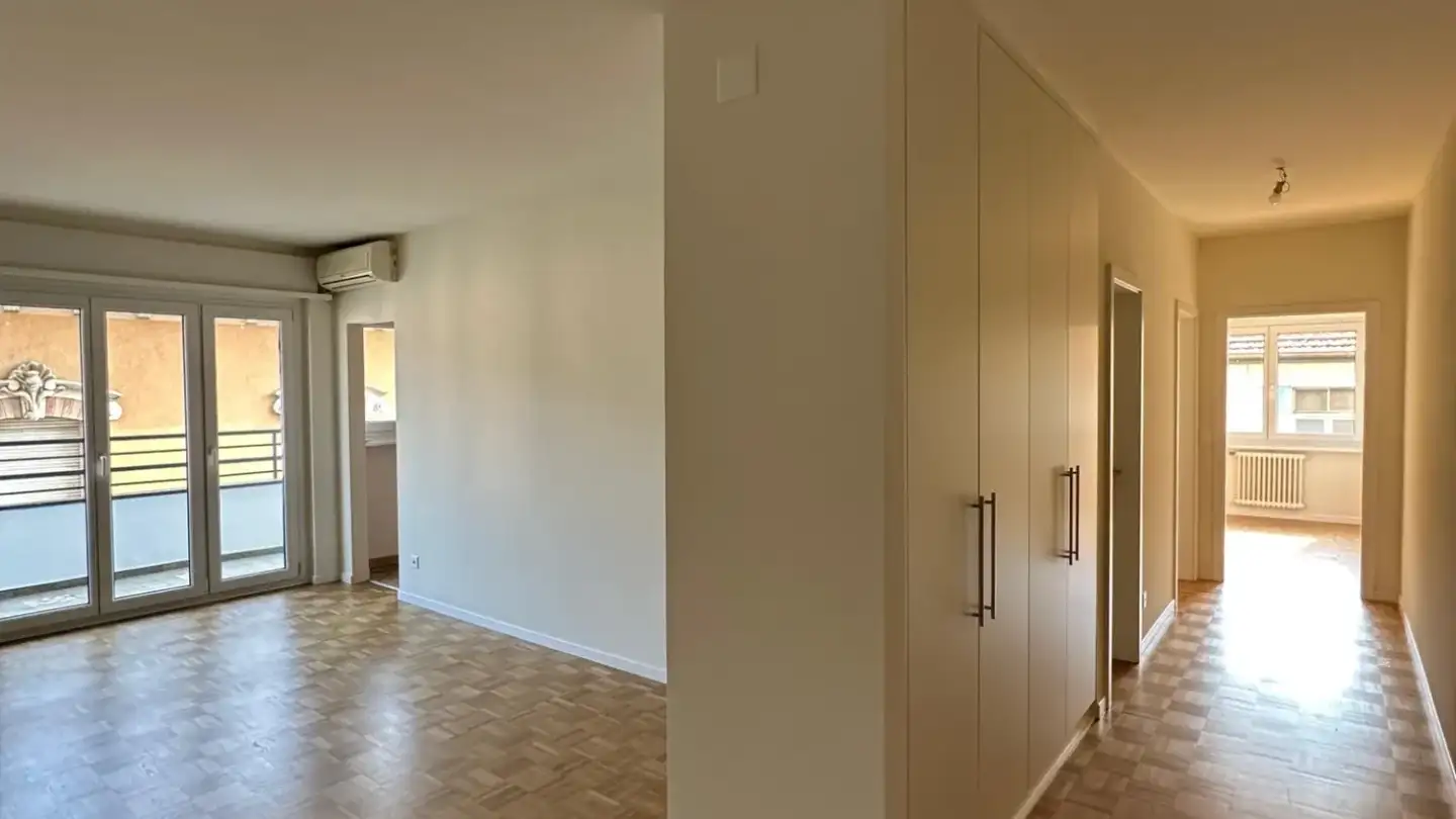 Wohnung mieten - Via Simone Cantoni 5, 6830 Chiasso